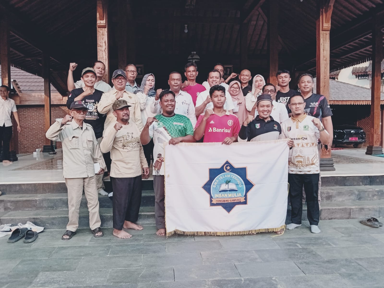 Lepas Kontingen KORMI Ke FORNAS VIII NTB, Bupati Pringsewu Minta Maksimalkan