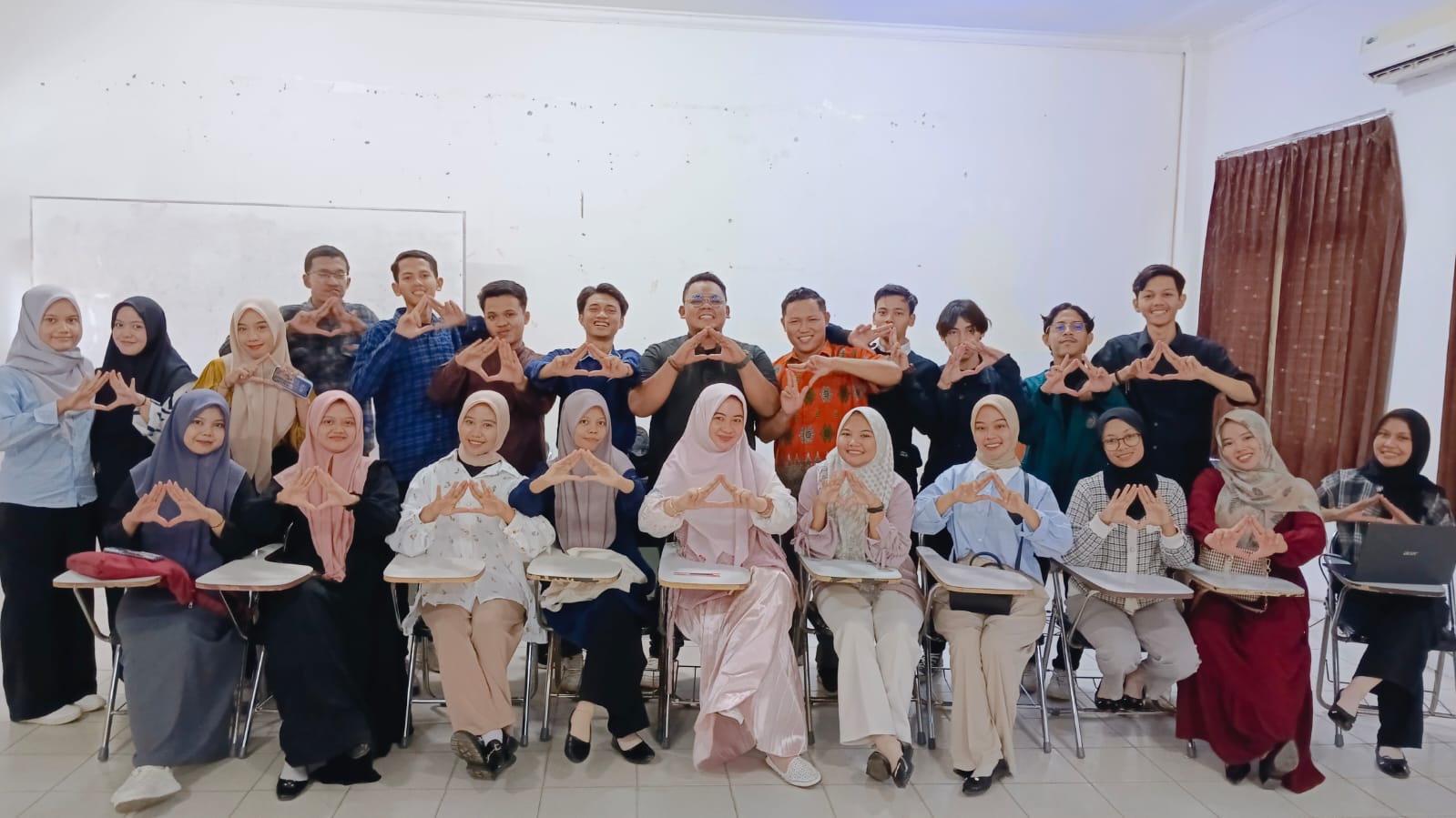 PBI UM Metro Gelar Sharing Session Public Speaking Bersama Alumni Berprestasi