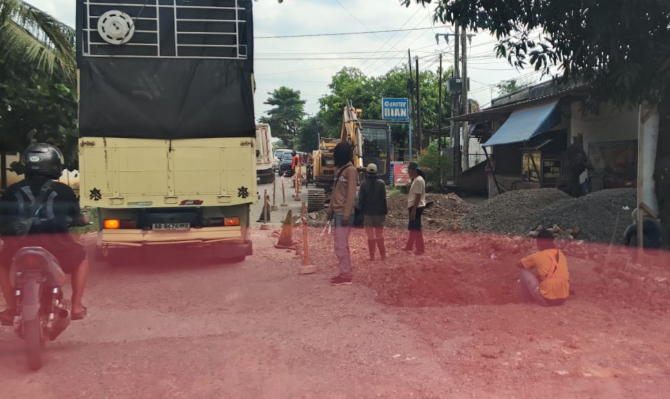 Arus Lalu Lintas Bergantian, Jalan Sukadamai Dalam Perbaikan