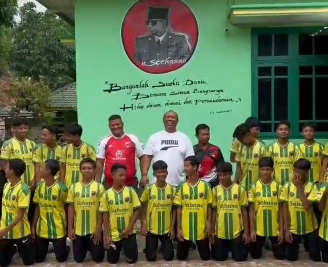 Lepas Sairam FC Menuju Piala KONI Pusat U-16, Wabup: Semoga Bawa Nama Lampung ke Kancah Nasional