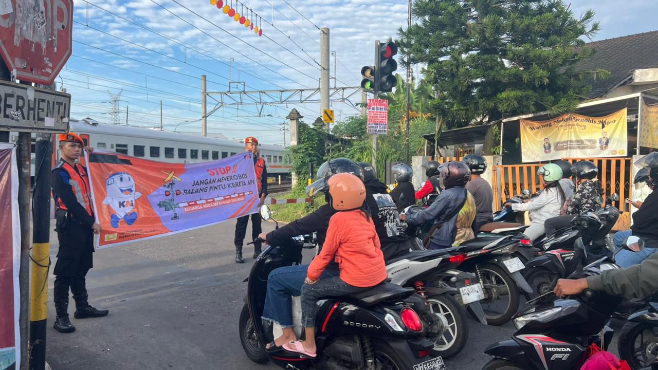 Daop 6 Yogyakarta Gencarkan Program Keselamatan dan Keamanan Perjalanan Kereta Api