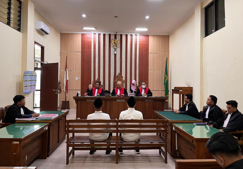 Dua Terdakwa Kasus Korupsi Bimtek Desa Pringsewu Dituntut 3 Tahun Penjara