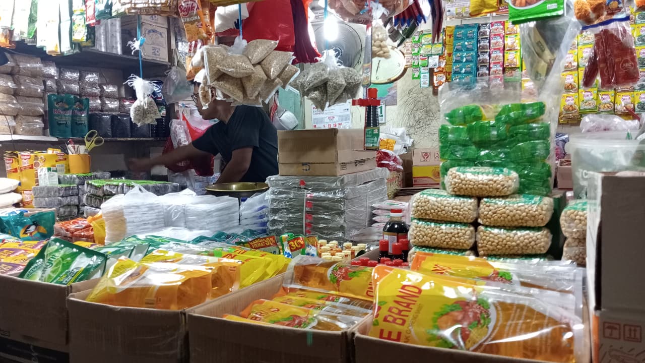Harga Minyak dan Gula Belum Stabil, Pedagang dan Warga Mengeluh