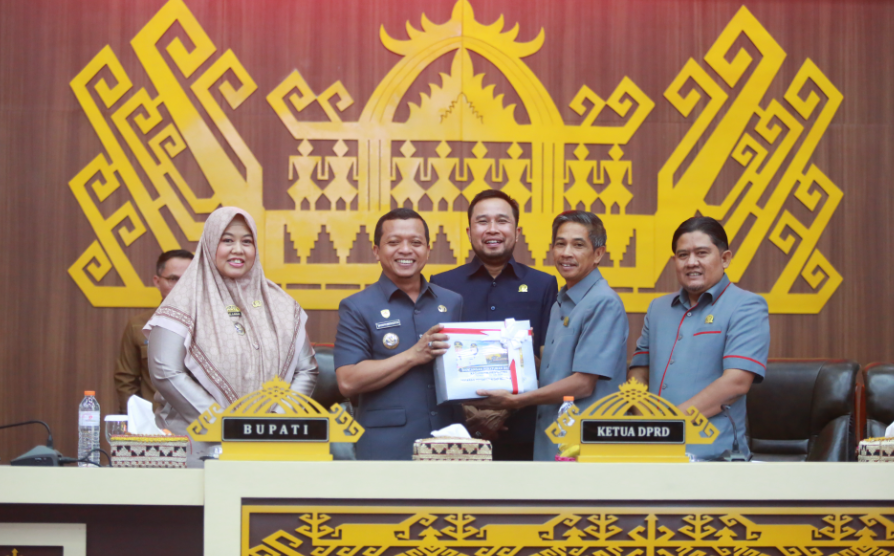 Bupati Riyanto Pamungkas Sampaikan R-APBD Pringsewu 2027, Ini Rincian Anggarannya