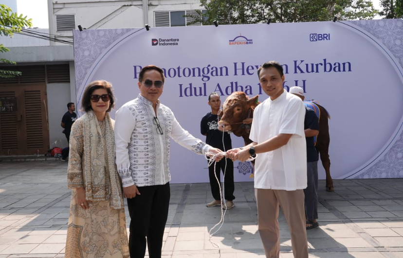 Bapekis dan Karyawan BRI Berkurban, 961 Hewan Disalurkan dalam Momen Idul Adha 1446 H