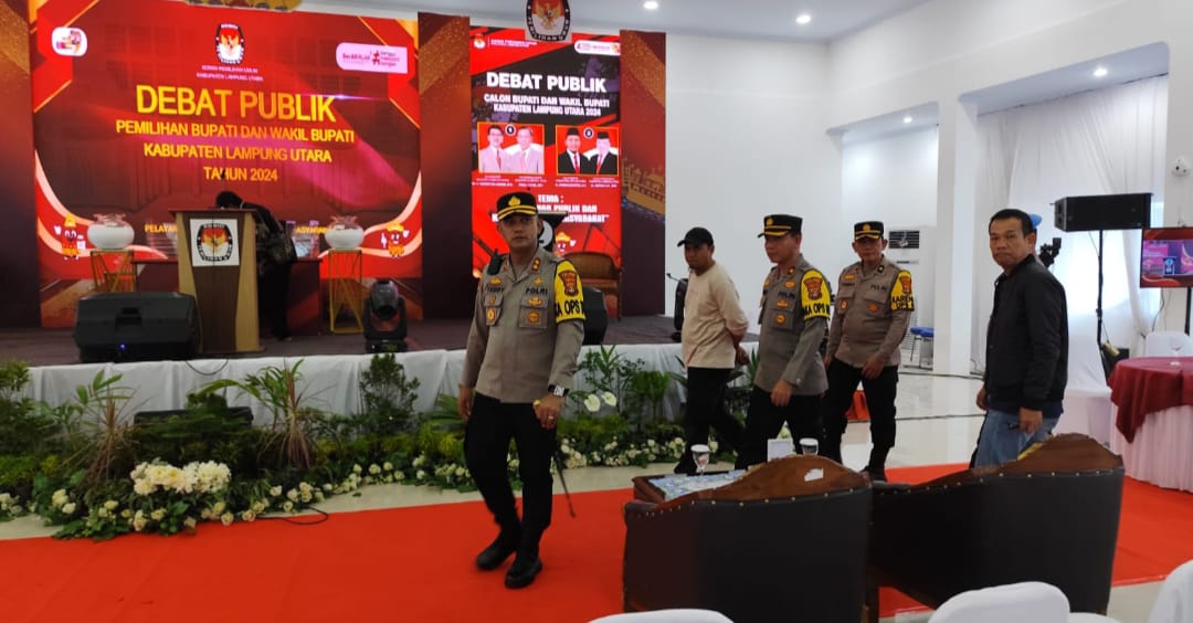 250 Personil Amankan Debat Publik Paslon Bupati Lampura 2024