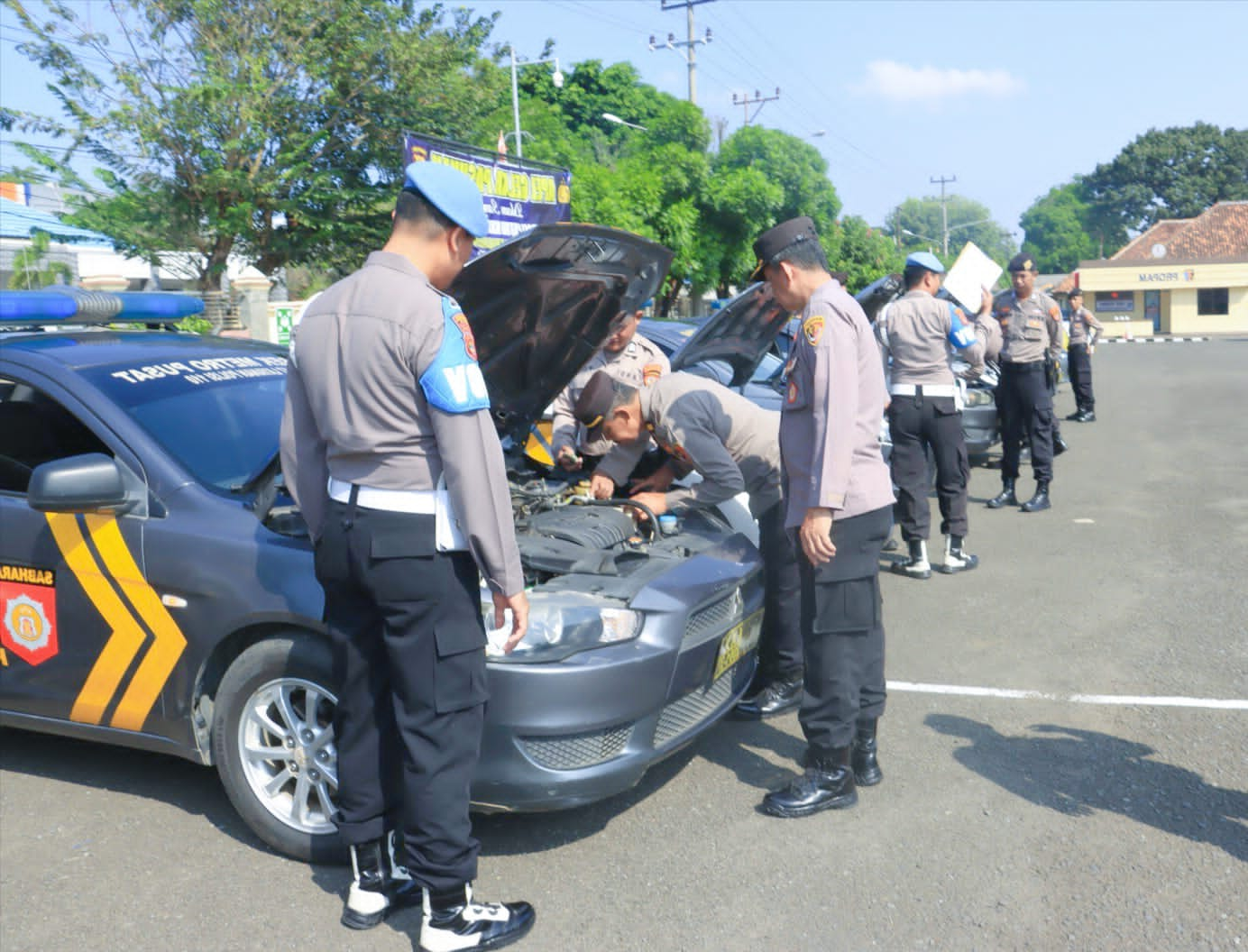 Kendaraan Dinas Operasional Polres Metro Diperiksa? 