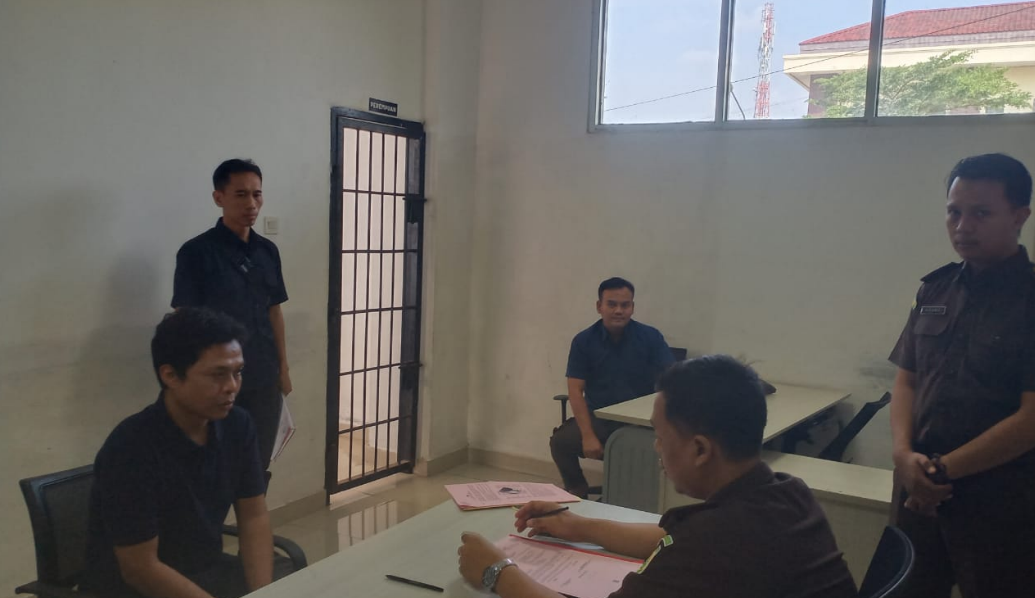 P-21, Tersangka Kasus Pencurian Ponsel Dilimpahkan ke Kejari Pringsewu