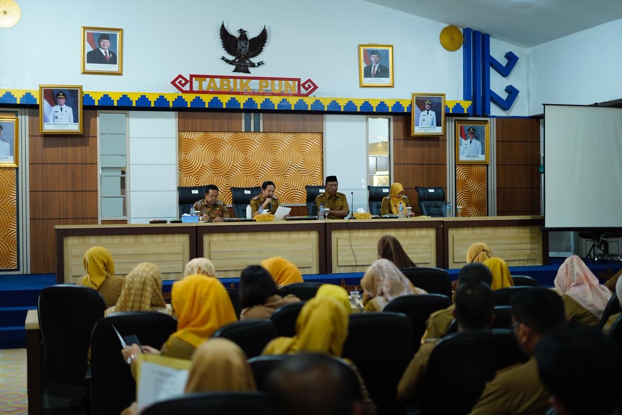 Perkuat Sinergi, Plt. Bupati I Komang Koheri Pimpin Rakor Perangkat Daerah Tahun 2026