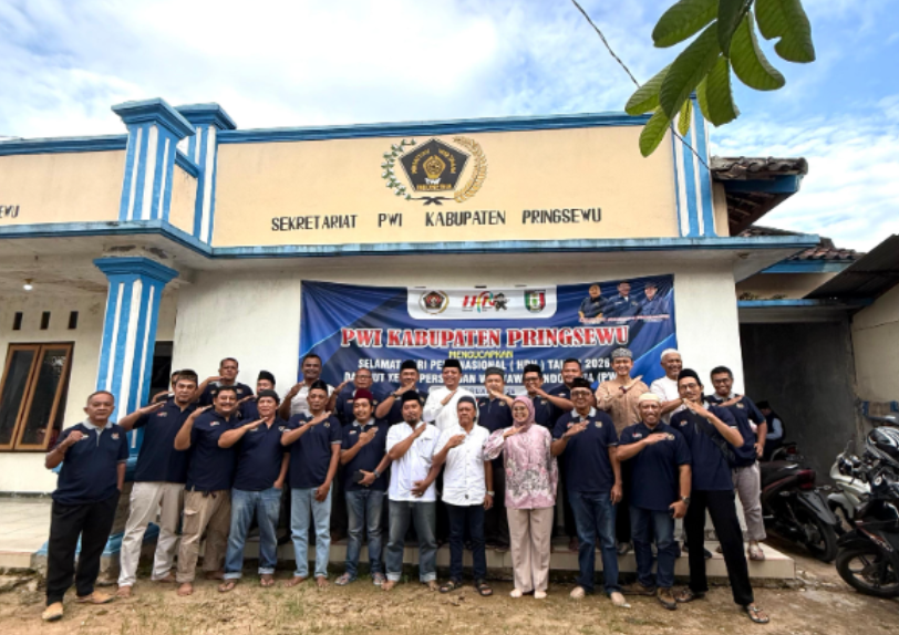 Hadiri Buka Puasa Bersama PWI Pringsewu, Bupati Perkuat Sinergi Pemerintah dan Insan Pers