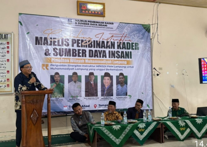 Wakil Rektor IV UM Metro, Ihsan Dacholfany dkk, Ikuti Coaching Instruktur PWM Lampung