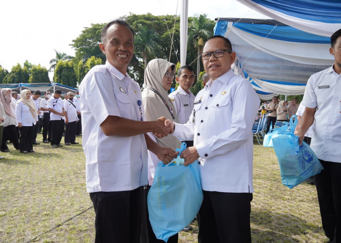 Ramadan Berbagi Korpri Provinsi Lampung, Bagikan Bantuan Sembako Bagi ASN Golongan I dan II