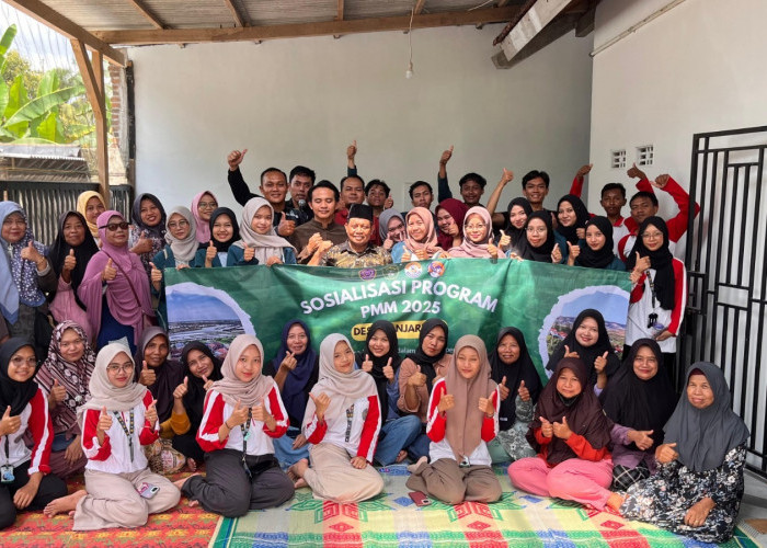 Mahasiswa Bersama Dosen UM Metro Lakukan Sosialisasi Ketahanan Pangan Melalui Sistem Integrated Farming