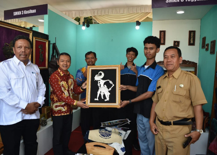 Guru Vokasi Pamerkan Ratusan Karya Seni, Kemendikdasmen Dorong Kreativitas dan Inovasi