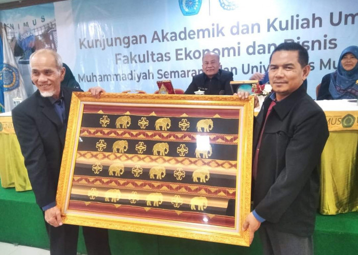 FEB UM Metro Adakan Kunjungan Akademik dan Kuliah Umum di Universitas Muhammadiyah Semarang