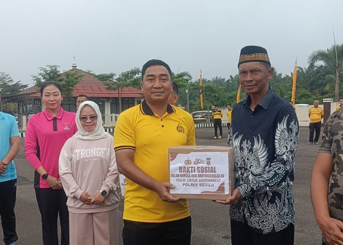 Gelar Olahraga Bersama Forkopimda, Polres Mesuji Salurkan 500 Paket Sembako Bansos