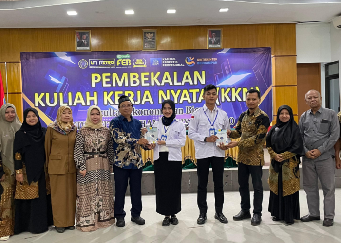 FEB UM Metro Beri Pembekalan kepada Mahasiswa Jelang Pelaksanaan KKN Profesi