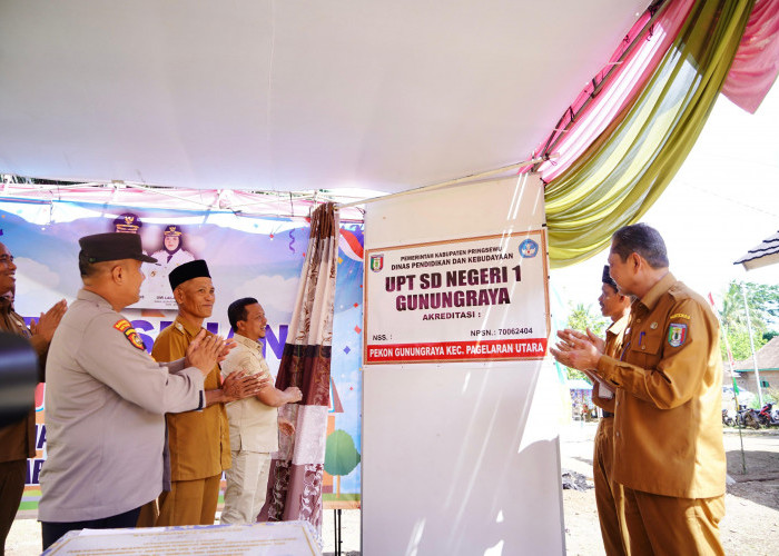 Bupati Riyanto Pamungkas Resmikan UPT SD Negeri 1 Gunungraya di Pagelaran Utara