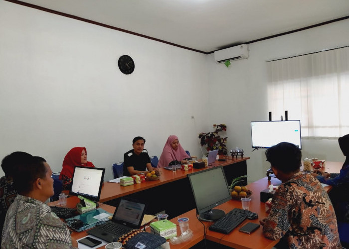 Biro Administrasi Keuangan UM Metro Jadi Narasumber Bimtek di STIE Muhammadiyah Kalianda