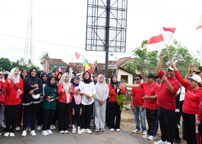 Peringati HUT ke-66 Kampung Suko Binangun, Plt. Bupati I Komang Koheri Lepas Kegiatan Jalan Sehat