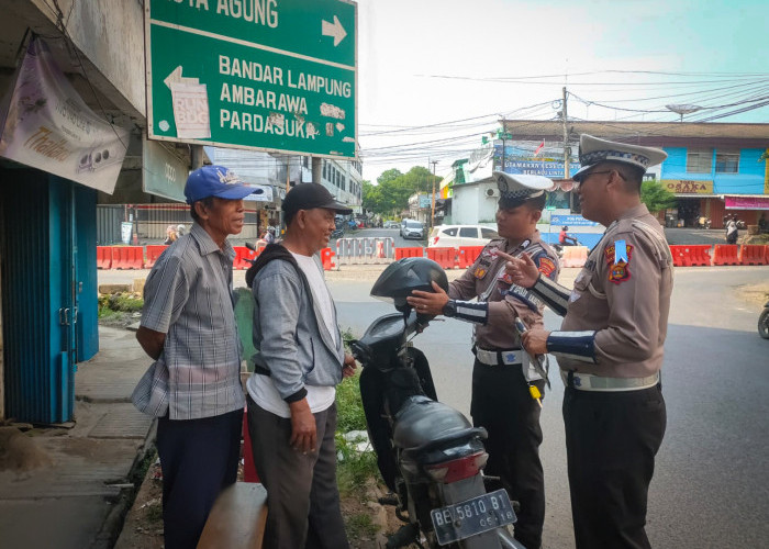 Operasi Zebra,  Satlantas Polres Pringsewu Gelar Patroli di Titik Rawan Kemacetan dan Kecelakaan