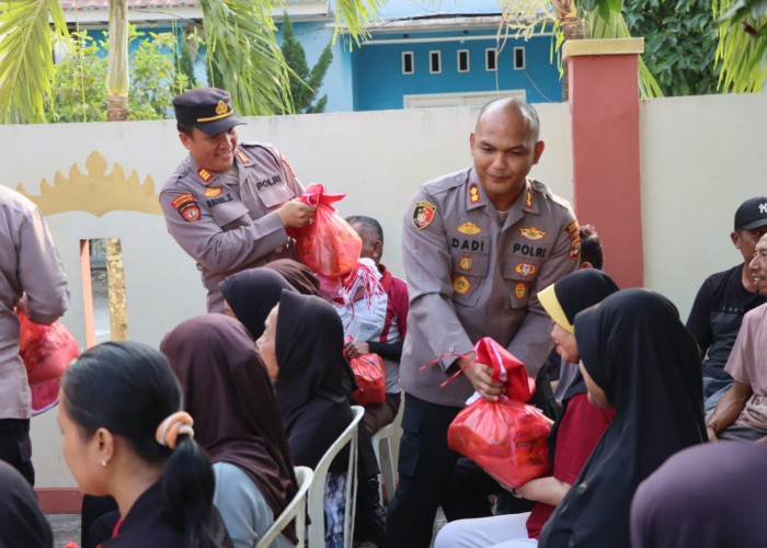 Baru Dilantik, Kapolres Pringsewu Tunjukkan Kepedulian Lewat Blusukan dan Pembagian Sembako
