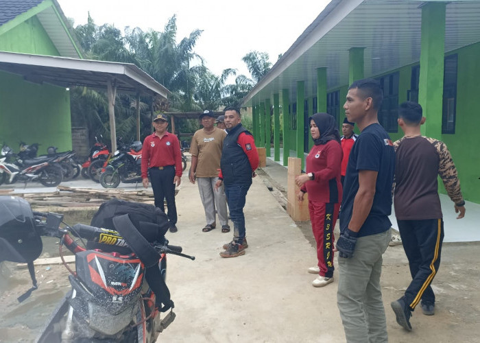 Pantau Situasi Banjir dan Pasca Banjir, Camat Rawajitu Utara Beserta Jajarannya Turun ke Desa-desa