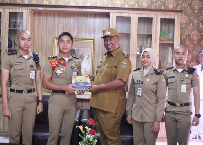 Plt. Bupati I Komang Koheri Terima Audiensi Anggota IPDN Asal Lampung Tengah