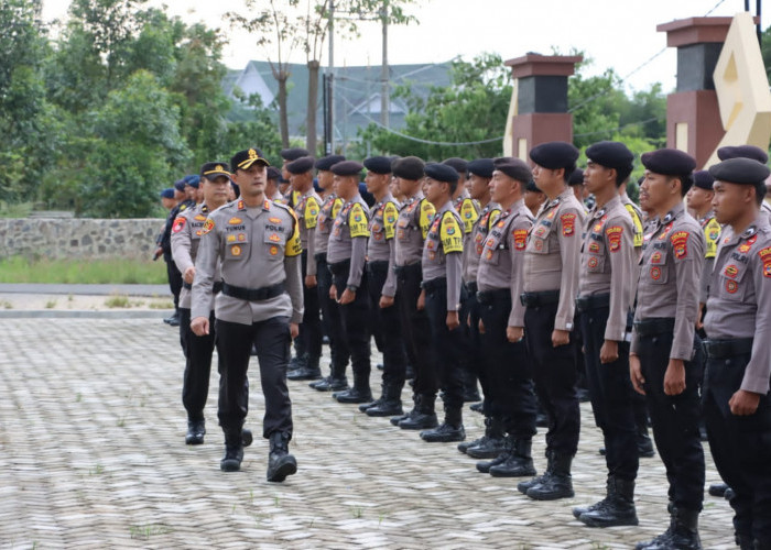 Kapolres Pringsewu Lepas 196 Personel Pengamanan TPS Pilkada Serentak 2024