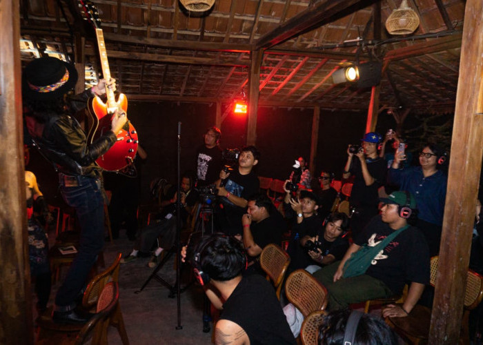 Ruzan & Vita Tampil di Simak Sahur, Hadirkan Konsep Silent Gigs di Yogyakarta