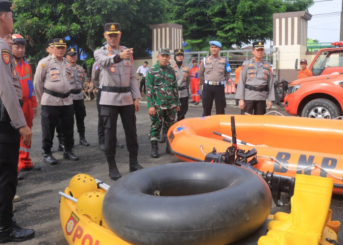 Waspada Potensi Bencana pada Cuaca Ekstrem, Polres Metro Siapkan Personel Tanggap Darurat