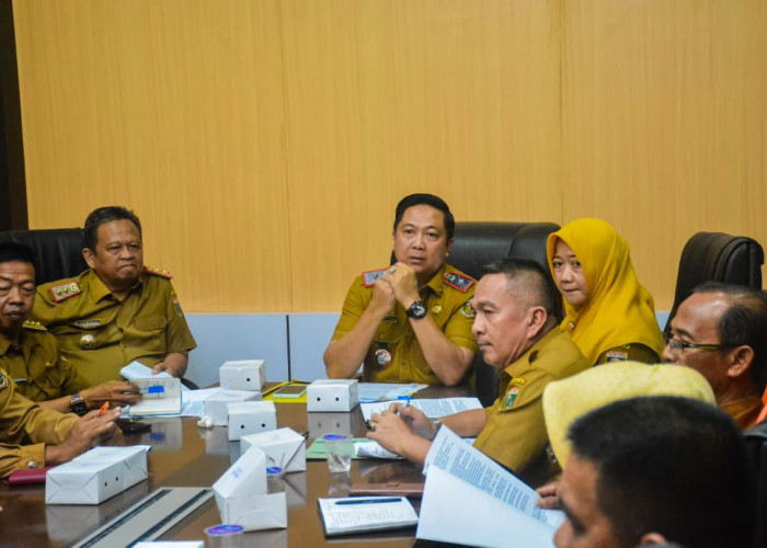 Pimpin Rapat Lomba Kampung 2025, Sekdakab Welly Adiwantra Yakin Lamteng Layak Di Tingkat Nasional