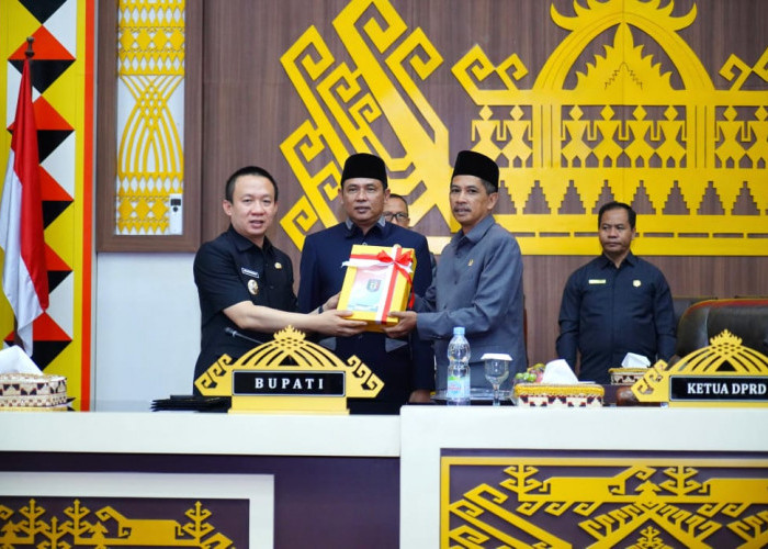 Penjabat Bupati Pringsewu Sampaikan Rancangan Perubahan KUA-PPAS 2024