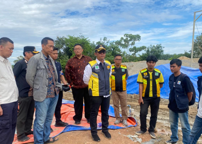 Kejari Lampung Tengah Imbau Pemasangan Plang Proyek dan Ajak Masyarakat  Awasi Pembangunan Daerah