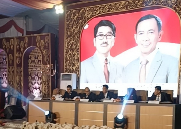 Sah..KPU Tetapkan Hamartoni - Romli Sebagai Bupati Dan Wakil Bupati Lampura 2025 - 2030