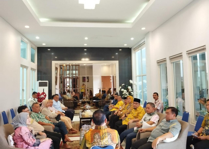Hanan Terang Terangan Minta Dukungan Tokoh Senior Golkar untuk Pilgub Lampung