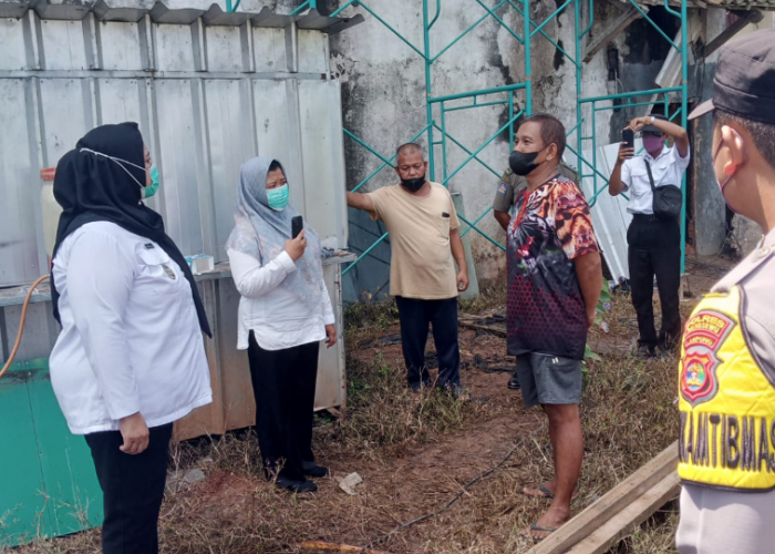 Bau Menyengat dari Gedung Walet, Wabup Pringsewu Lakukan Sidak dan Temukan Puluhan Karung Bangkai Kelelawar 