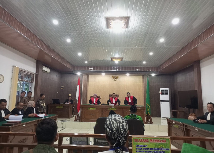 Terdakwa Qomaru Zaman Dituntut Pidana Denda Subsider 3 Bulan Penjara 