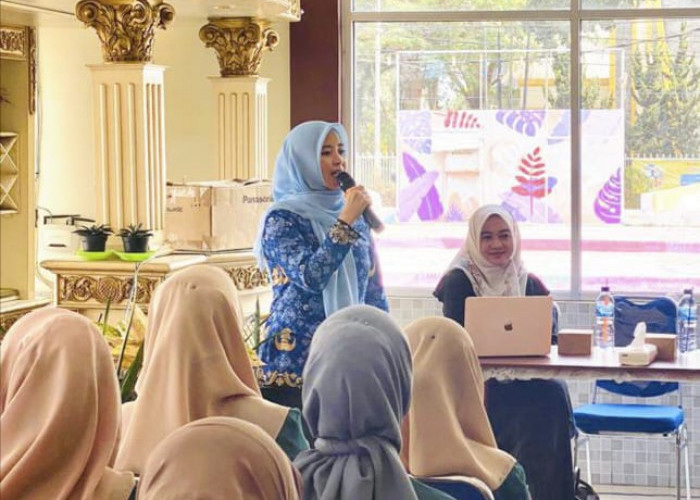 Kenali Batik Leluwak Tehambur: Mahasiswa UM Metro Kunjungi Metro Creative Hub