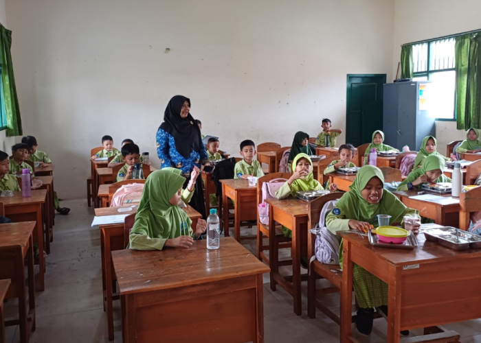 Tepat Waktu dan Higienis, SPPG Sedulur Sewu Jalankan MBG Sesuai Tupoksi
