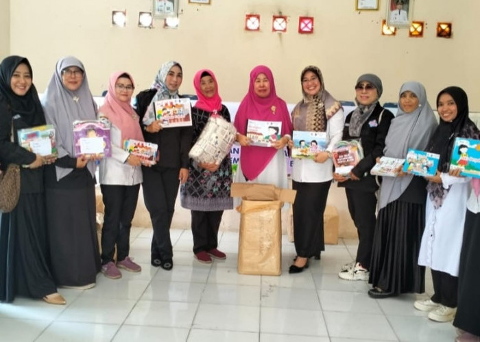 Dinas Pendidikan Lampura Salurkan Bantuan Paket Buku dari Yayasan AMURT Indonesia