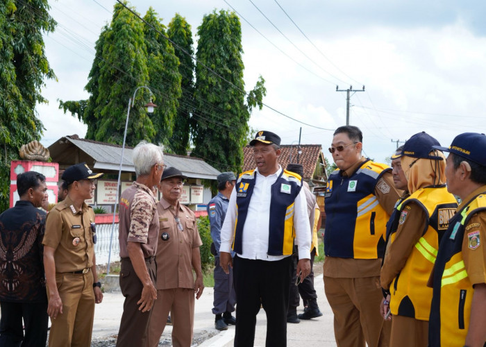 Plt. Bupati I Komang Koheri Tinjau Hasil Perbaikan Infrastruktur Ruas Punggur-Kota Gajah, Seputih Raman-Raman 