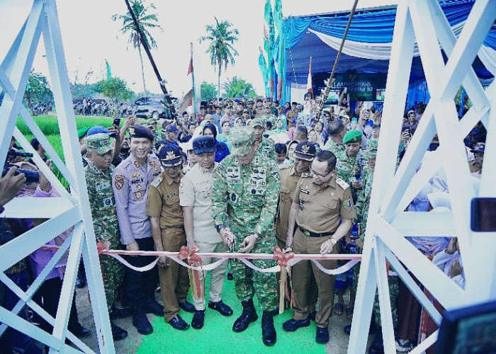 Jembatan Garuda Penghubung Dua Pekon di Pringsewu Diresmikan Pangdam XXI Radin Inten 