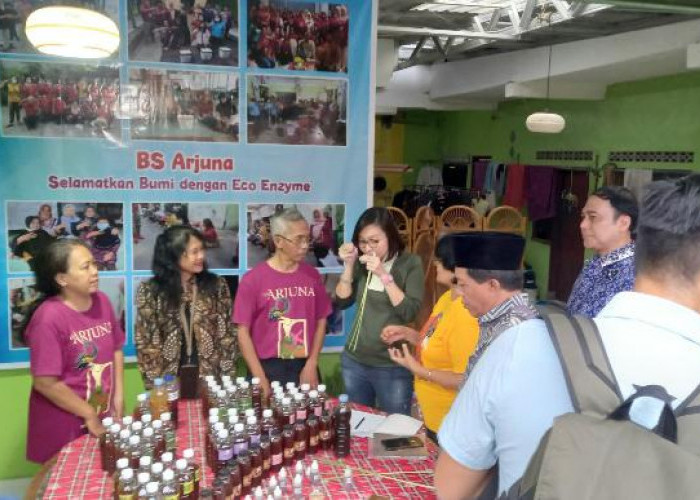 Wamen Ekraf RI Lakukan Kunjungan Kerja di Kampung Pringwulung Condongcatur dan Kampung Pringgodani Depok