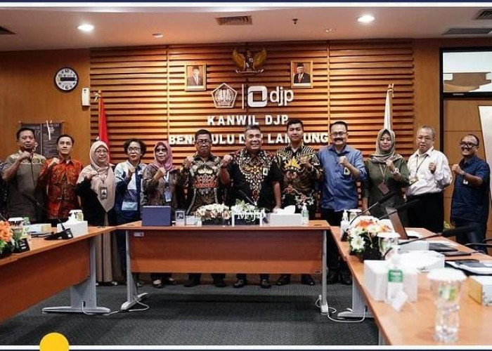 Kepala Tax Centre UM Metro Ambil Peran dalam Public Hearing Kanwil DJP Bengkulu dan Lampung