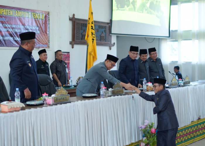 44 Anggota DPRD Lampung Tengah Sepakat Usulkan I Komang Koheri Jadi Bupati