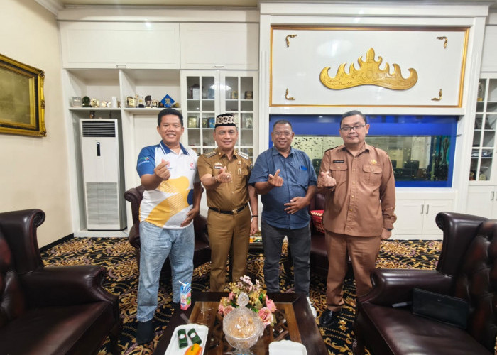 Pemkot Dukung Penuh Kejuaraan Renang Walikota Metro Cup 2025 di Stadion Tejosari