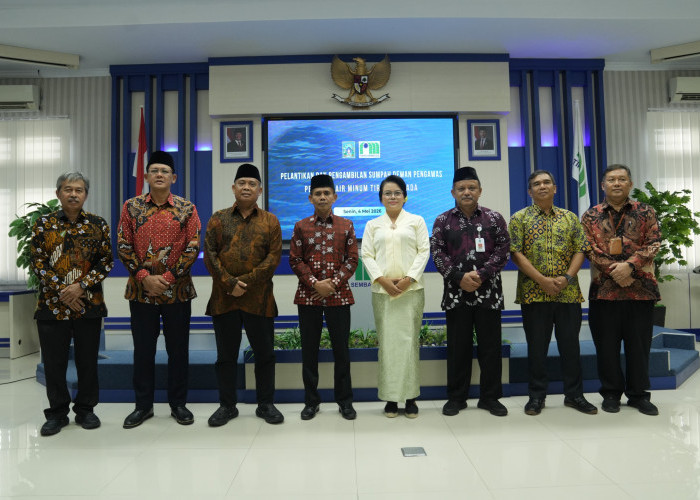 Bupati Sleman Lantik Dewan Pengawas PDAM, Dorong Penguatan Tata Kelola dan Layanan Air