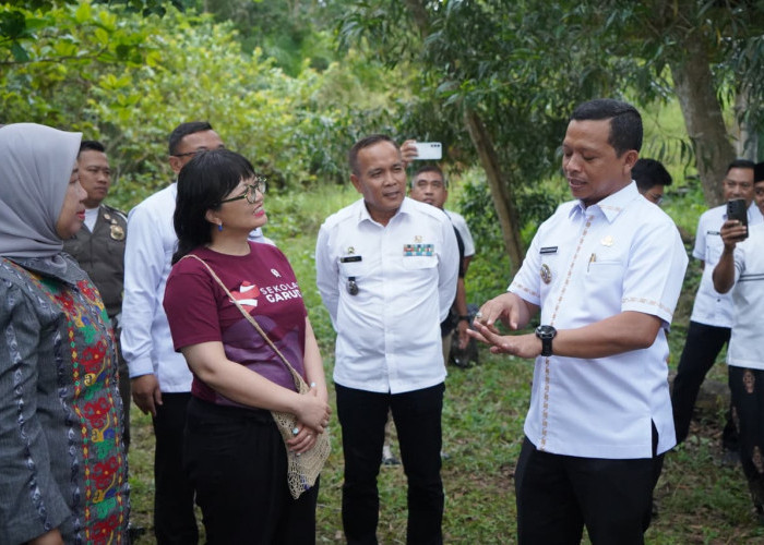 Pringsewu Dilirik Jadi Calon Lokasi Sekolah Garuda, Wamen Dikti Ristek Tinjau Langsung!