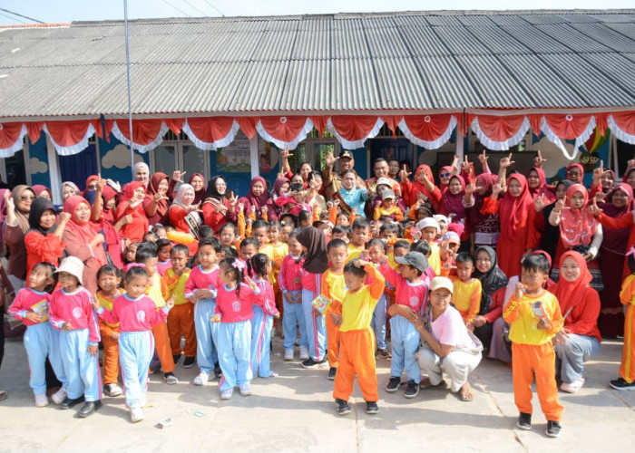 Hari Anak Nasional 2026, Plt Bupati I Komang Koheri Beri Motivasi Anak-anak Mataram Udik